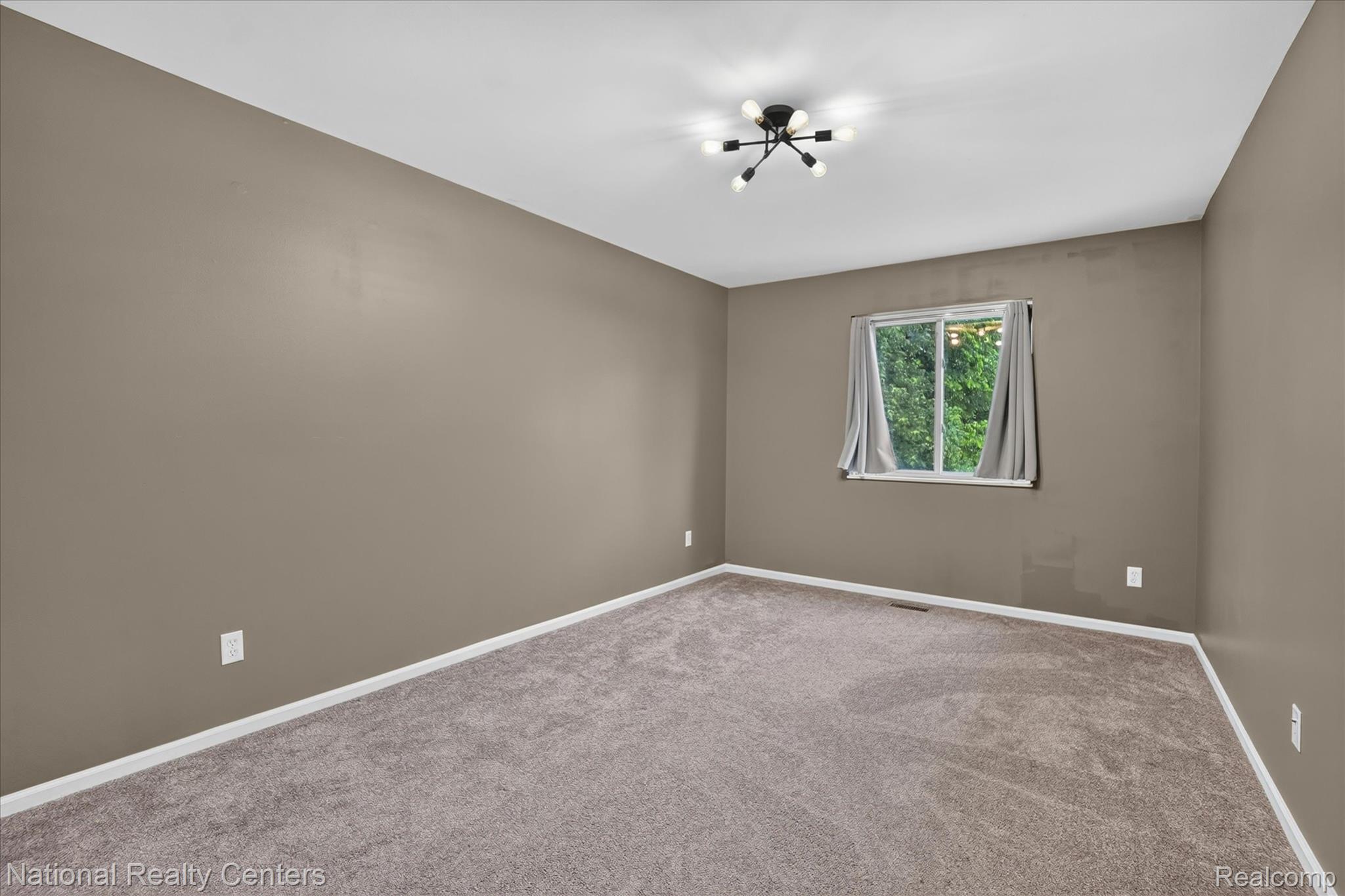8280 West Rolston Road Linden, MI 48451 - Photo 17 of 47 Freshly Painted Bedrooms