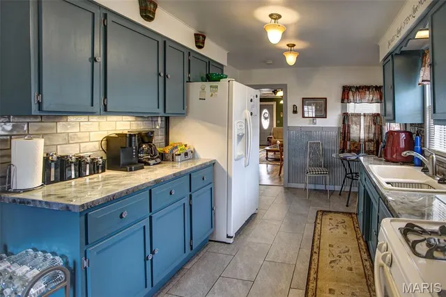 $199,900 | 360 South Main Street, White Hall, IL 62092