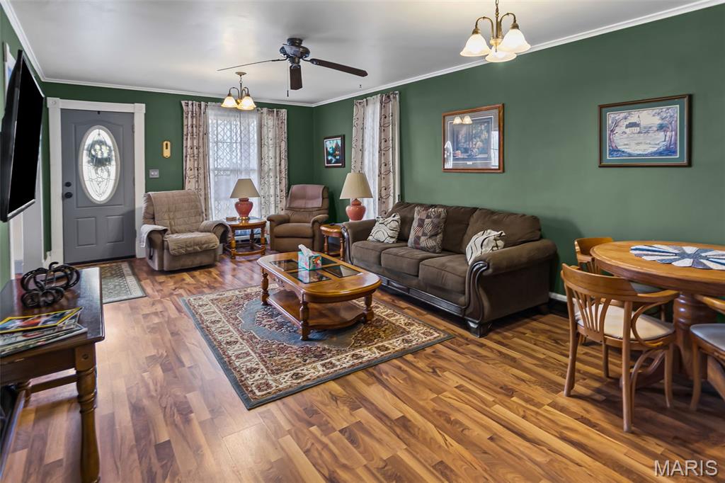 360 South Main Street White Hall, IL 62092 - Photo 17 of 38