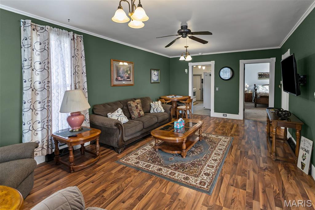 360 South Main Street White Hall, IL 62092 - Photo 18 of 38