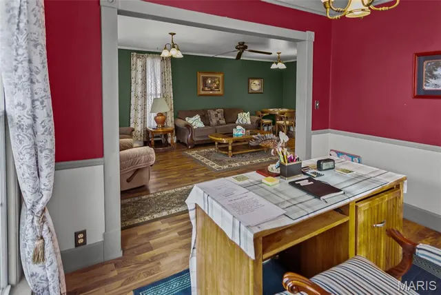 $199,900 | 360 South Main Street, White Hall, IL 62092