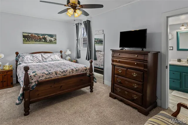 $199,900 | 360 South Main Street, White Hall, IL 62092