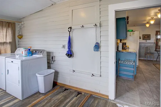 $199,900 | 360 South Main Street, White Hall, IL 62092