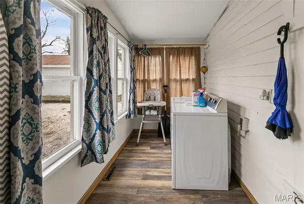 $199,900 | 360 South Main Street, White Hall, IL 62092