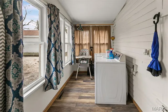 $199,900 | 360 South Main Street, White Hall, IL 62092