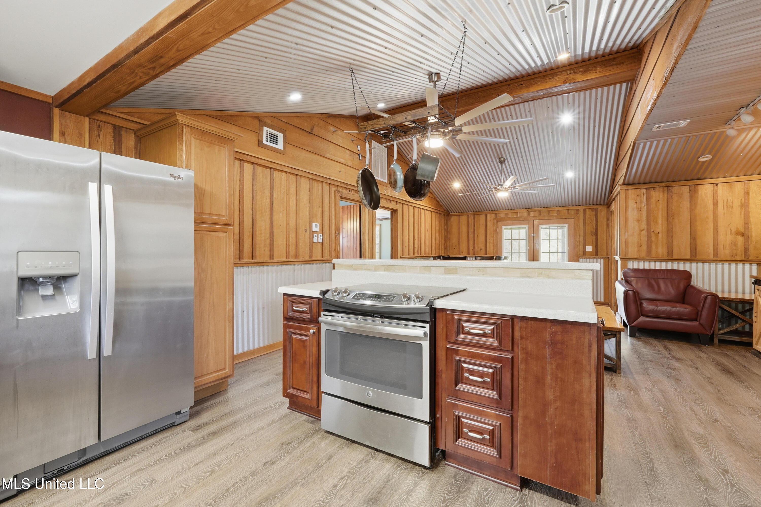 54 Oak Point Road Picayune, MS 39466 - Photo 8 of 27 FROM ENTRY