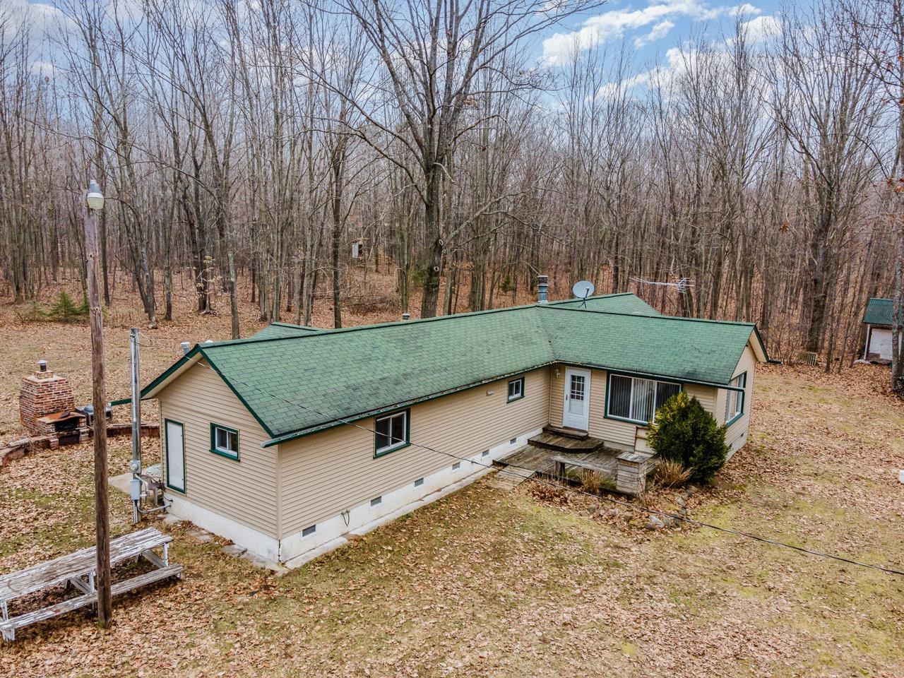 4198 Adams Road Lake, MI 48632 - Photo 25 of 31 Gallery Image 25