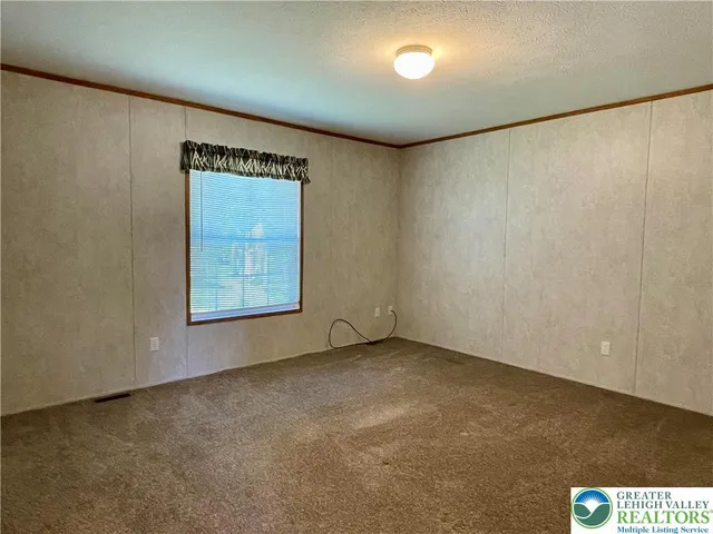 $149,900 | 194 Haddon Drive, Macungie, PA 18062