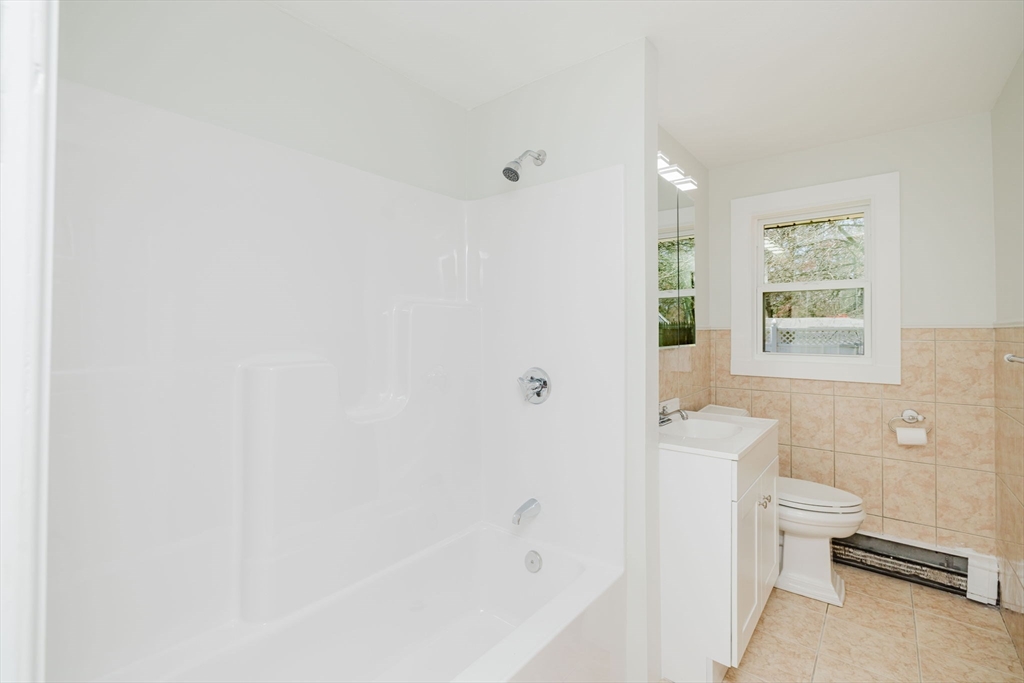 125 Temi Road Bellingham, MA 02019 - Photo 23 of 34
