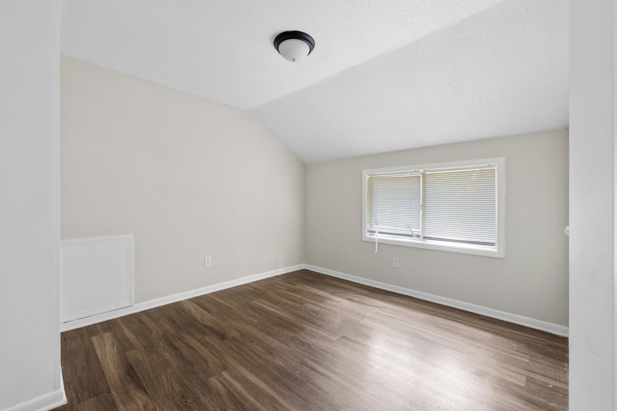 4195 Chippewa Road Memphis, TN 38118 - Photo 10 of 18 Gallery Image 10