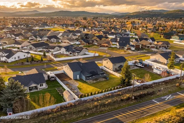 $775,000 | 778 West Jenicek Loop, Post Falls, ID 83854