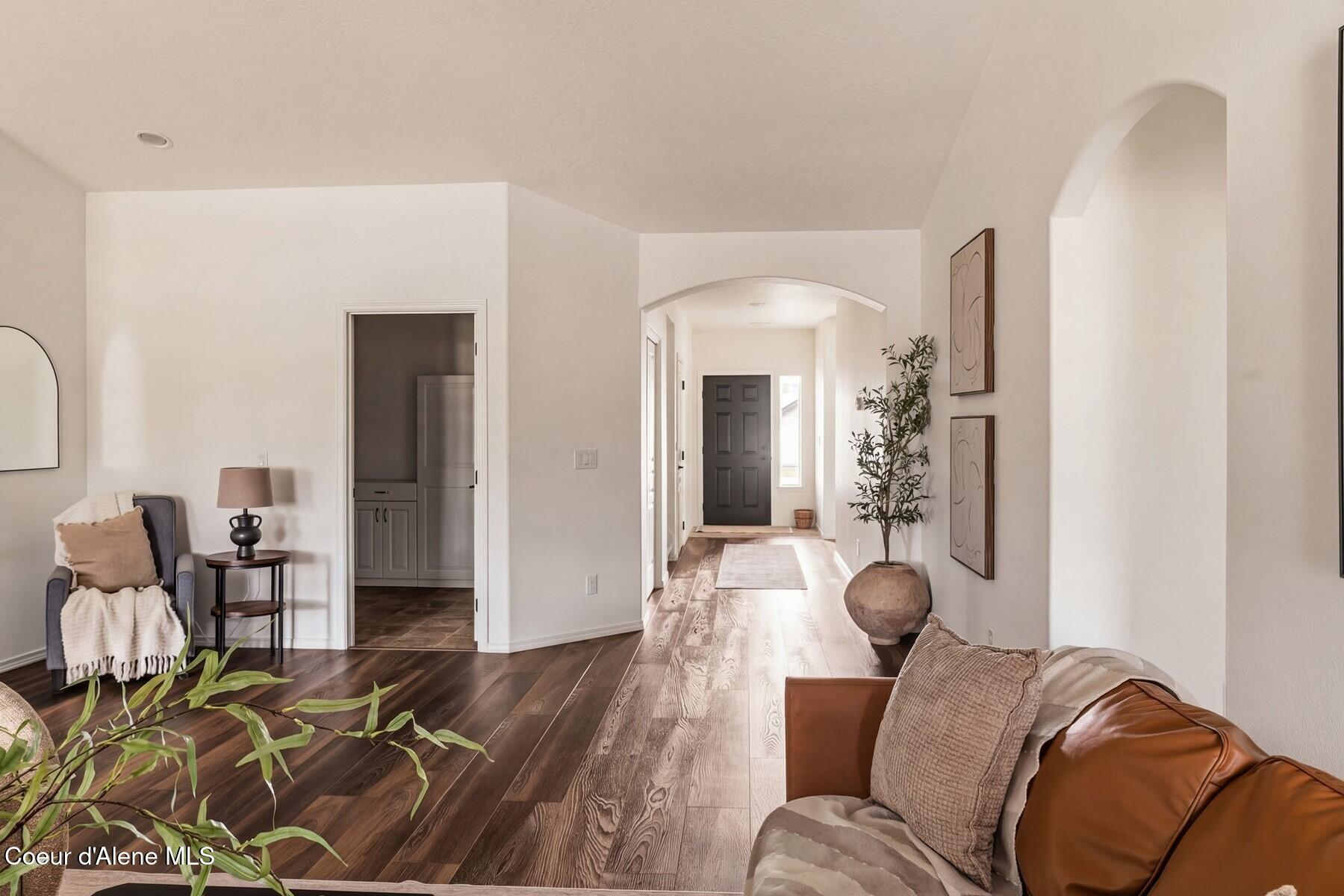 778 West Jenicek Loop Post Falls, ID 83854 - Photo 5 of 30 Living