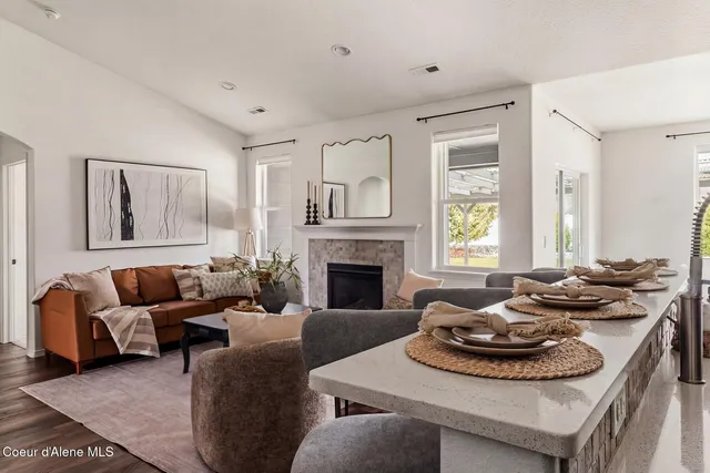 $775,000 | 778 West Jenicek Loop, Post Falls, ID 83854