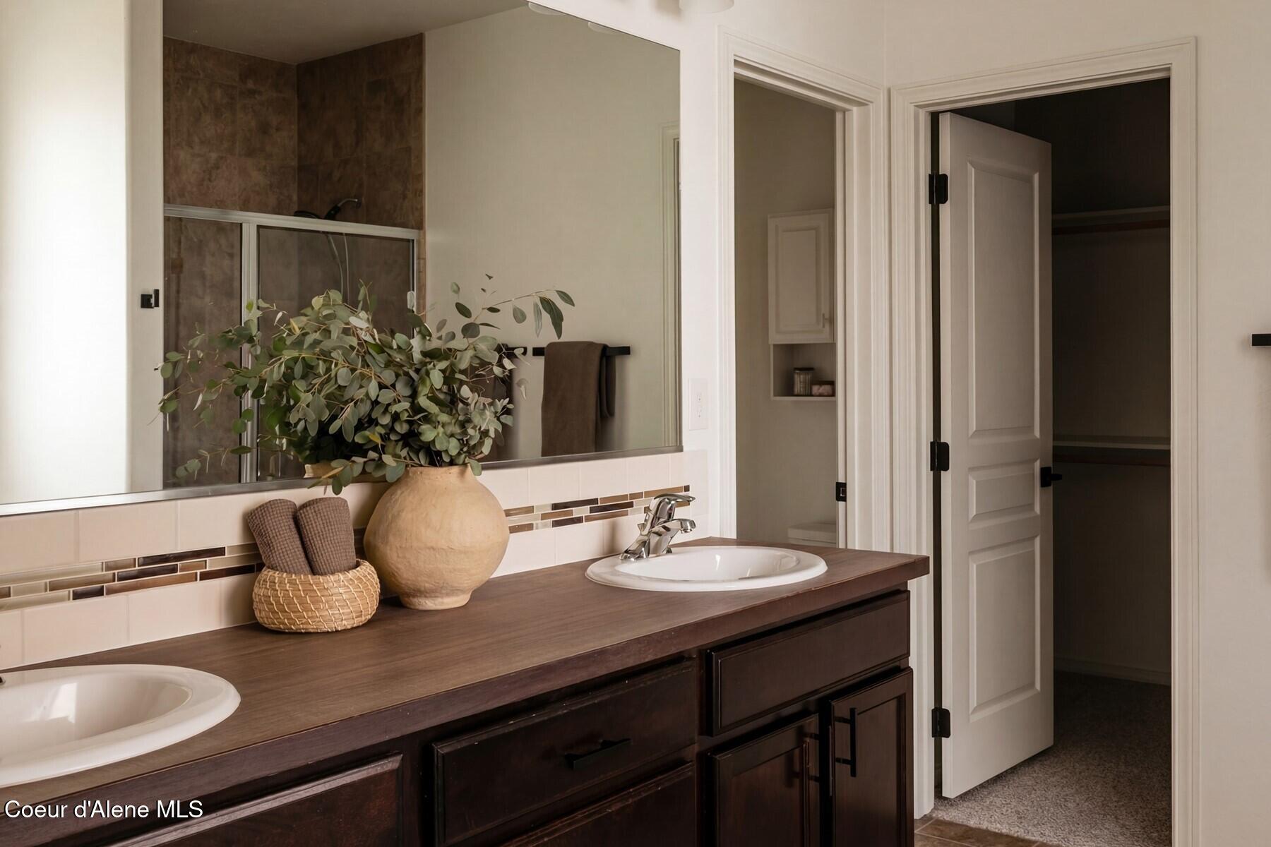 778 West Jenicek Loop Post Falls, ID 83854 - Photo 9 of 30 Primary Suite Bath