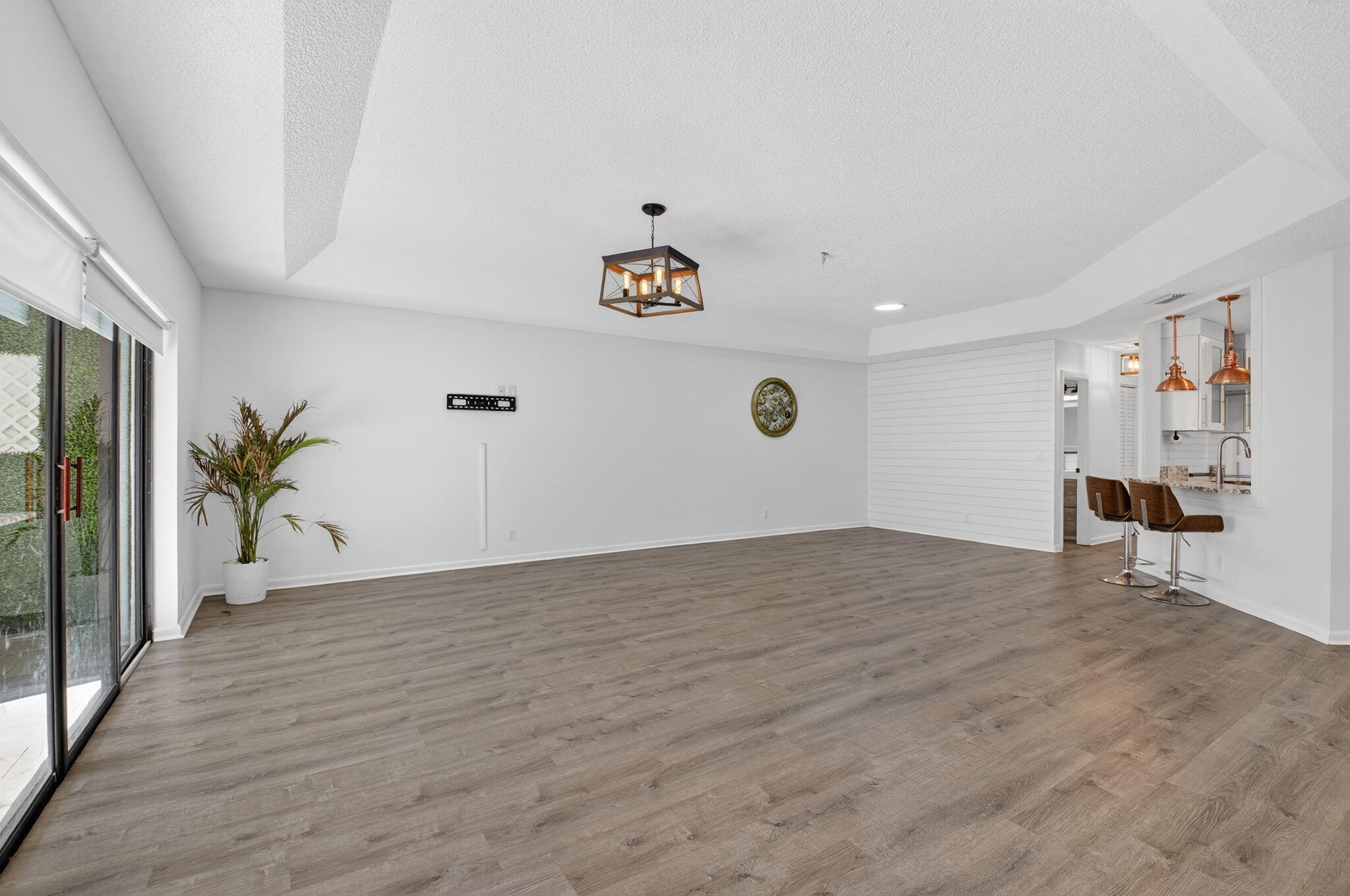 9074 Chatsworth Cascades Circle Boca Raton, FL 33434 - Photo 6 of 38 9-web-or-mls-DSC_1542