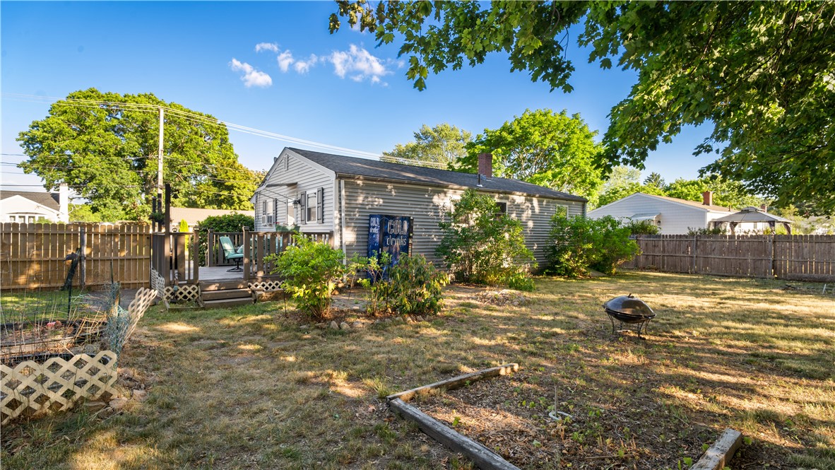 59 Liverpool Street Warwick, RI 02886 - Photo 26 of 29