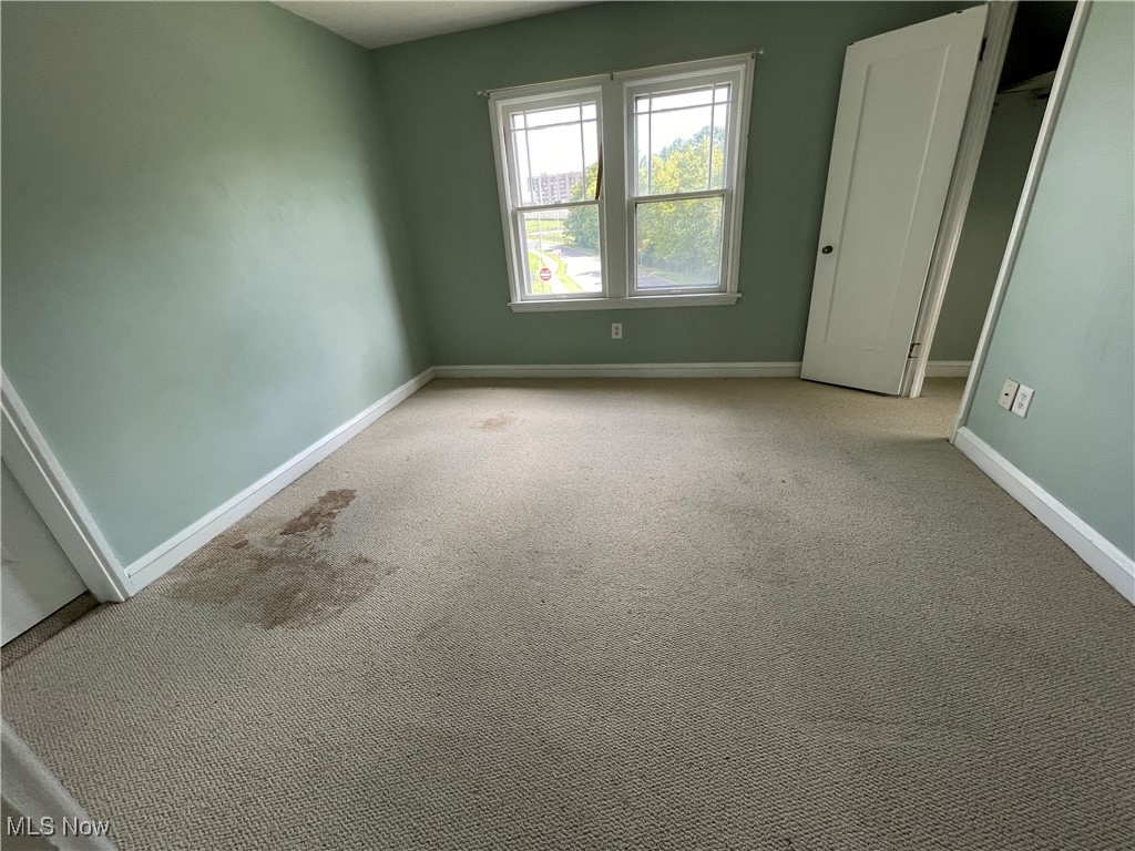 2326 Lake Rd Boulevard Northwest Canton, OH 44708 - Photo 19 of 23 Gallery Image 19