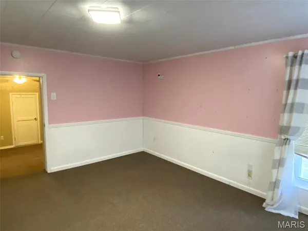 $180,000 | 10 East Washington Street, Freeburg, IL 62243