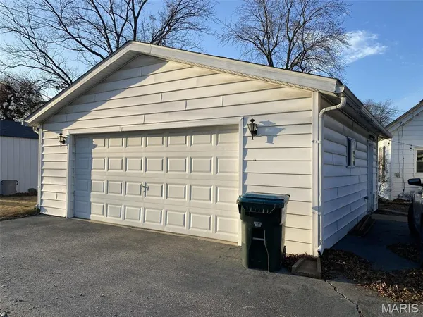 $175,000 | 10 East Washington Street, Freeburg, IL 62243