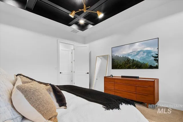 $1,399,888 | 2546 North Heirloom Avenue, Eagle, ID 83616