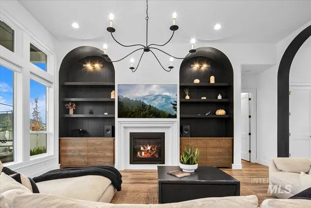 $1,399,888 | 2546 North Heirloom Avenue, Eagle, ID 83616