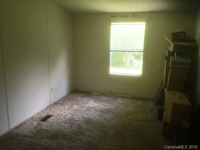 2033 Brer Rabbit Run Rock Hill, SC 29730 - Photo 9 of 13 a view of room and window