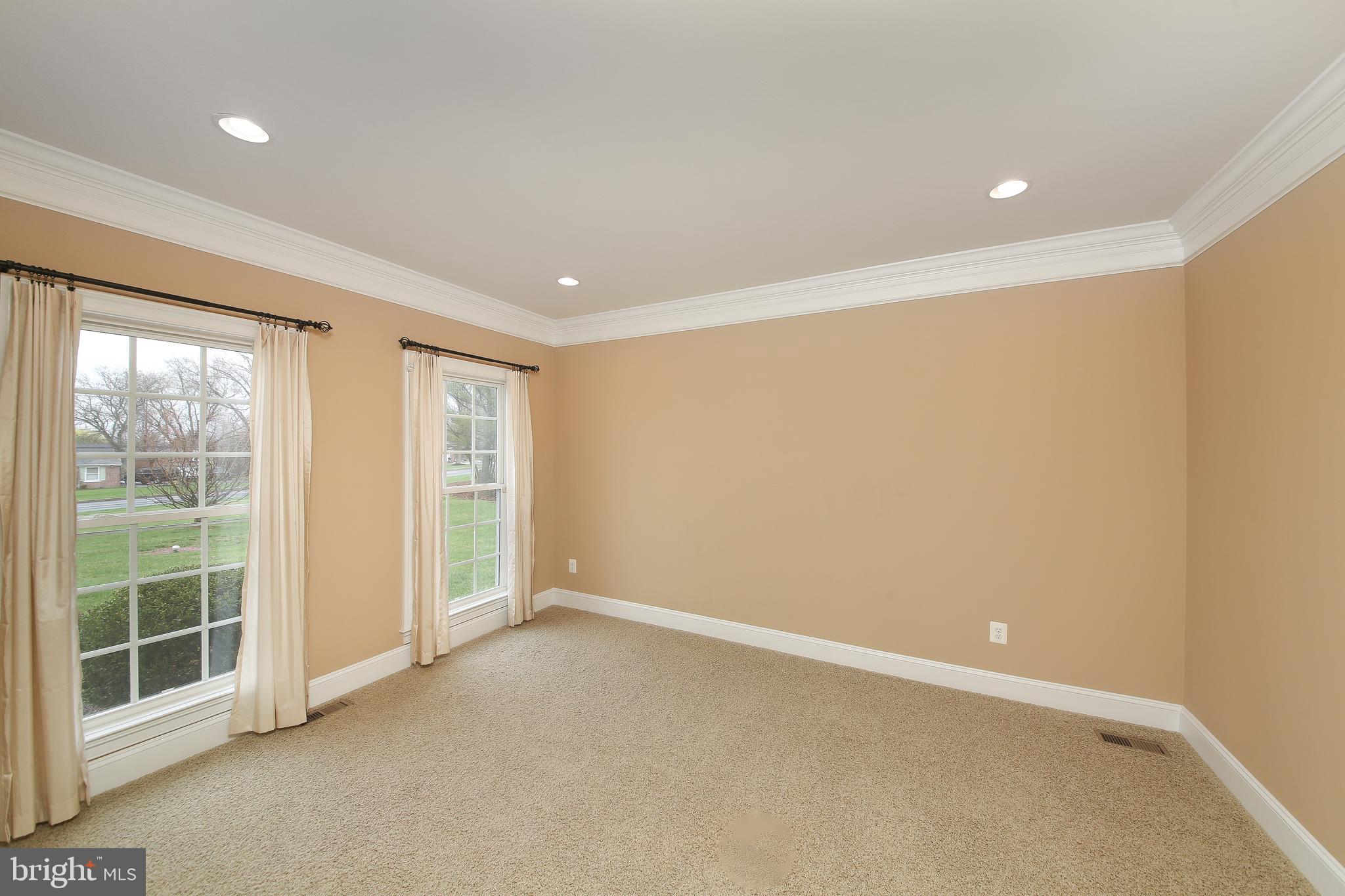 342 Alexander Drive Telford, PA 18969 - Photo 3 of 31 an empty room with windows