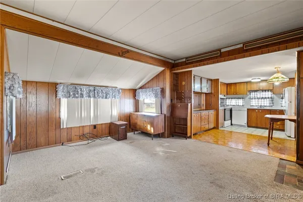 $77,000 | 706 South Main Street, English, IN 47118