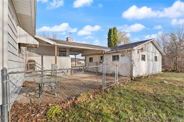 $89,000 | 706 South Main Street, English, IN 47118