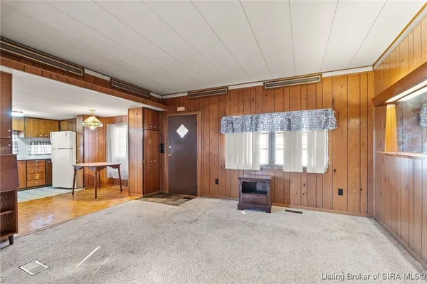 $77,000 | 706 South Main Street, English, IN 47118