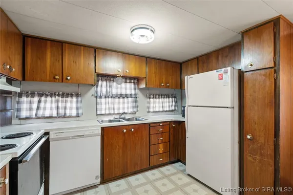 $77,000 | 706 South Main Street, English, IN 47118