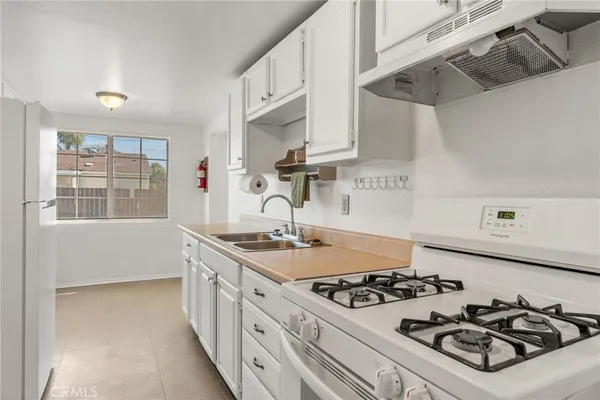 $685,000 | 533 Jackson Street, Colton, CA 92324