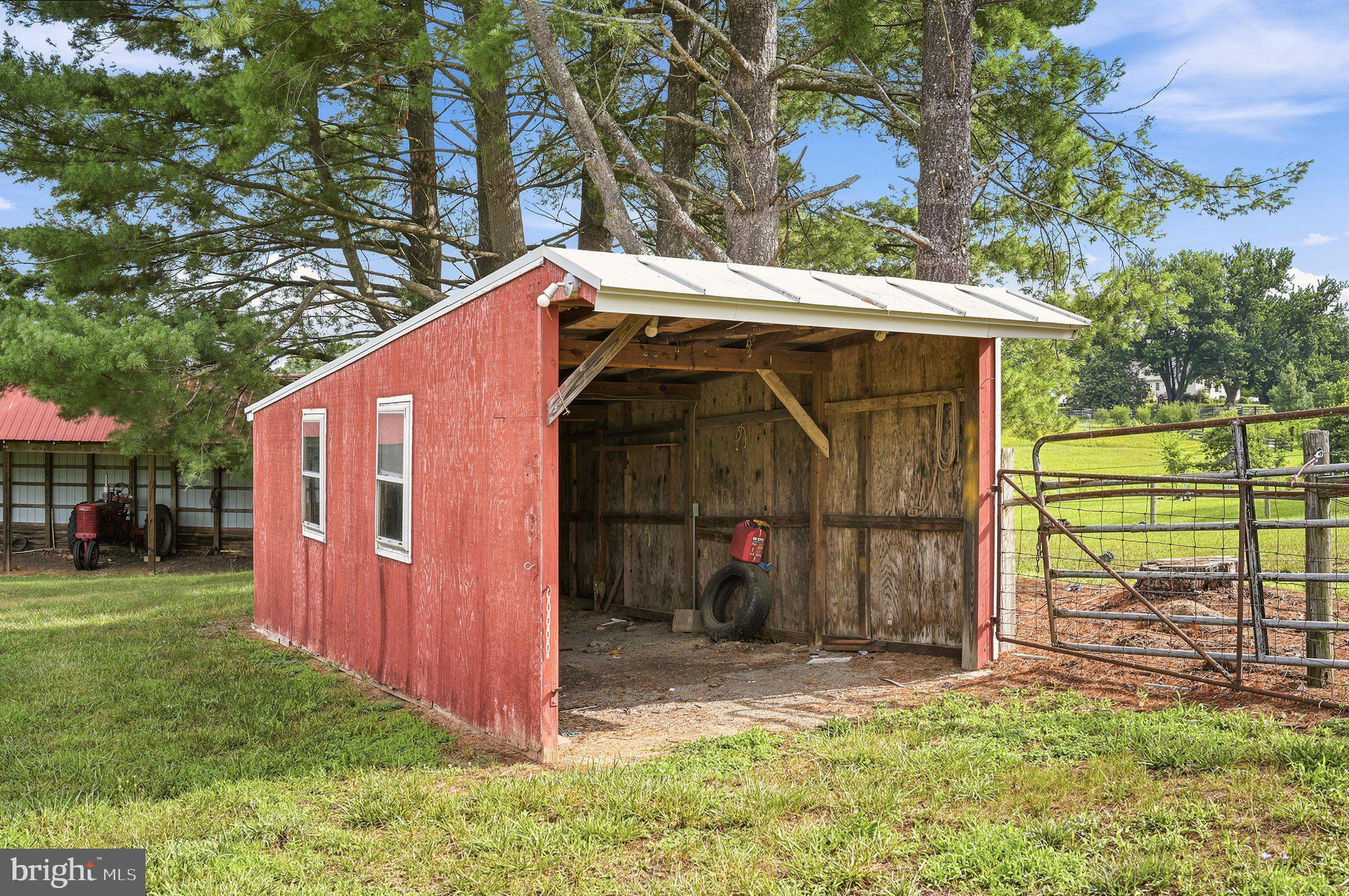 17751 Harmony Church Road Hamilton, VA 20158 - Photo 52 of 66 Shed