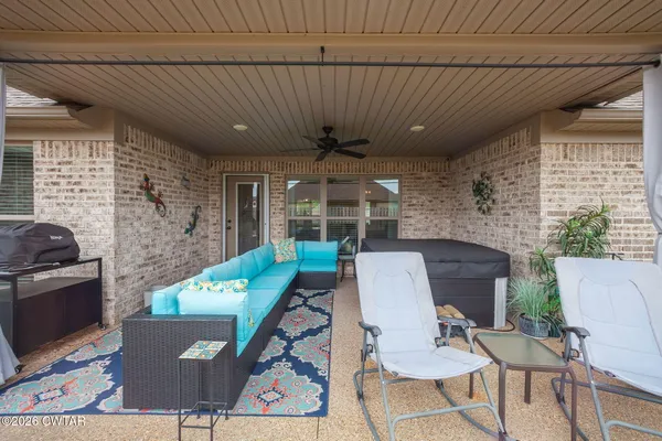 $339,900 | 86 White Birch Drive, Jackson, TN 38305