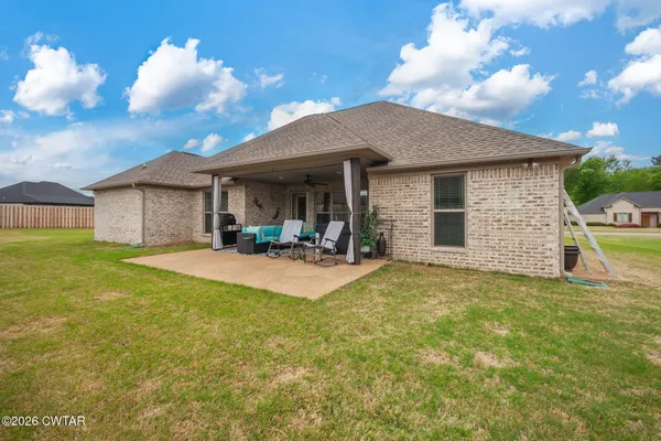 $339,900 | 86 White Birch Drive, Jackson, TN 38305