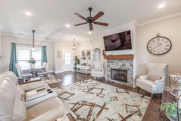 $339,900 | 86 White Birch Drive, Jackson, TN 38305