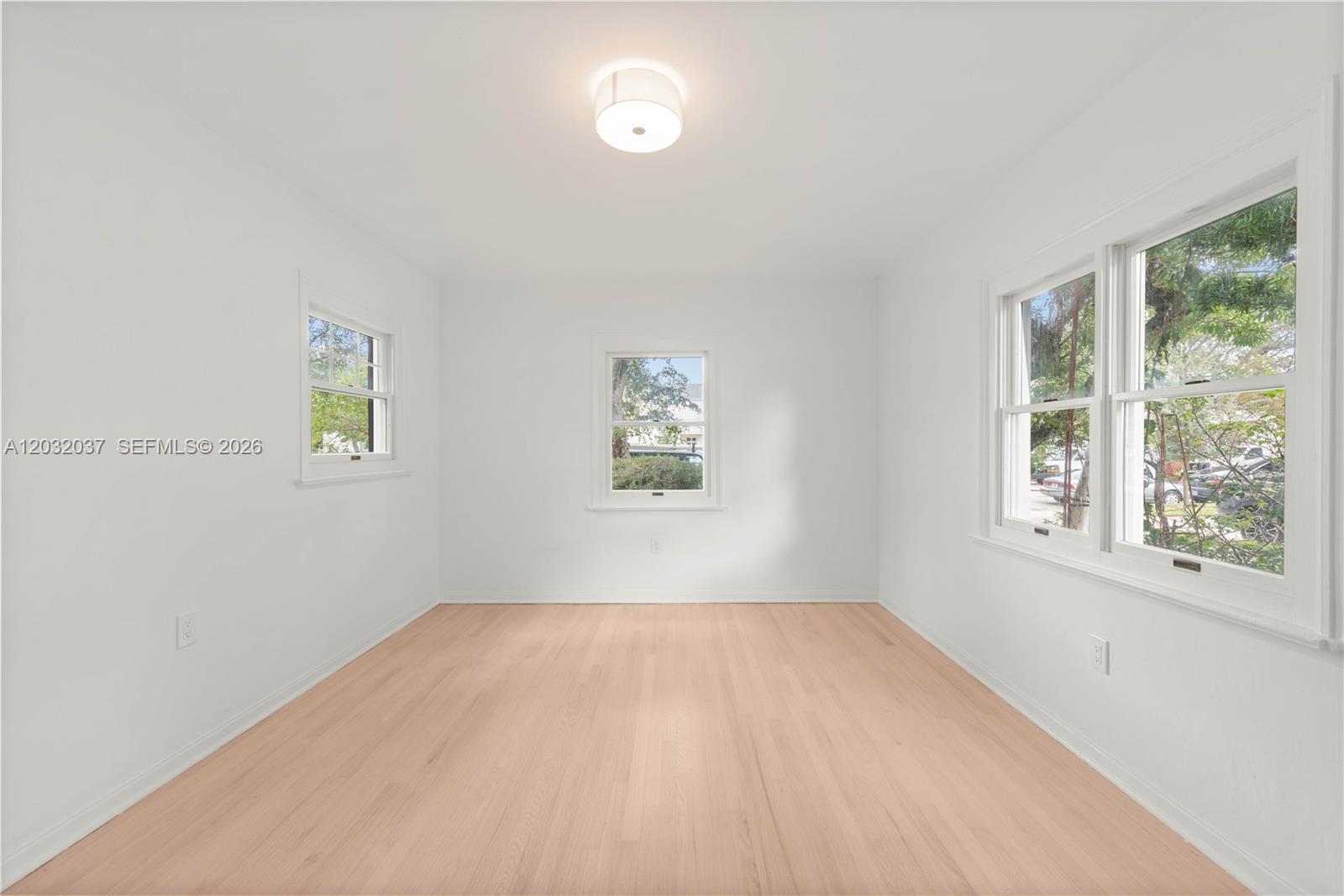 440 Southwest 29th Road Miami, FL 33129 - Photo 17 of 29
