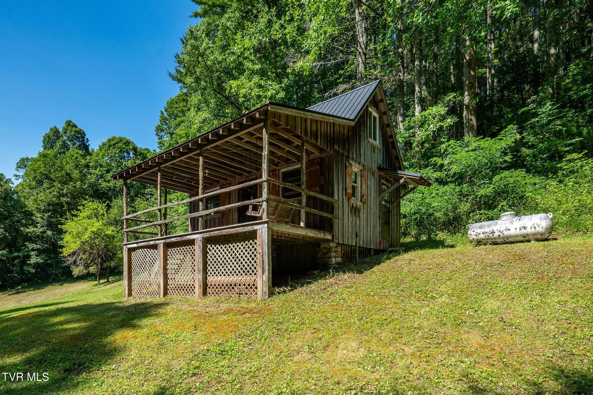 540 Jim Wright Road Shady Valley, TN 37688 - Photo 22 of 50 540 Jim Wright Road (29 of 78)