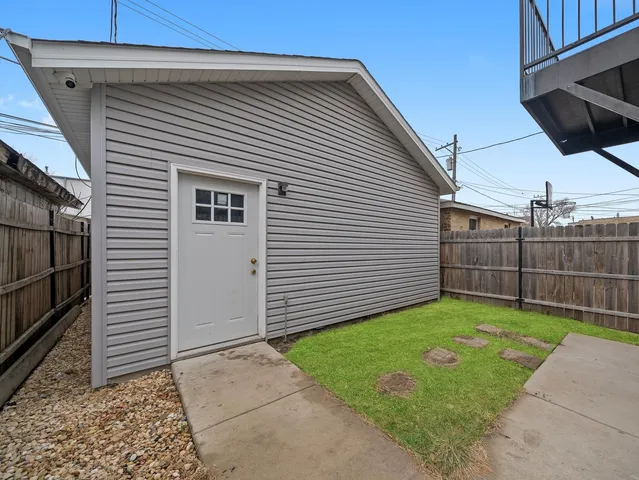 $989,000 | 1336 North Hamlin Avenue, Chicago, IL 60651