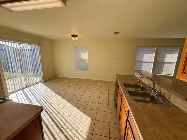 $1,500 | 3412 Portsmouth Place, Sherman, TX 75092