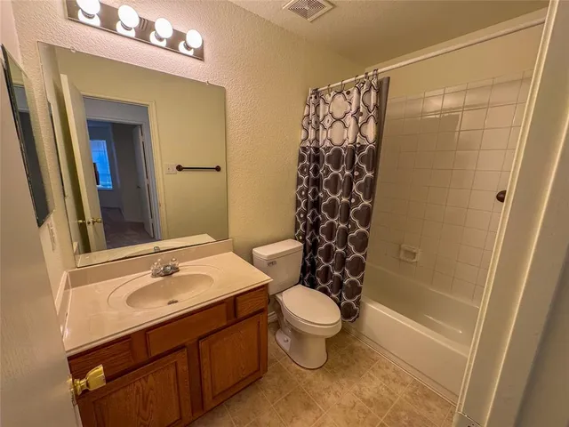 $1,500 | 3412 Portsmouth Place, Sherman, TX 75092