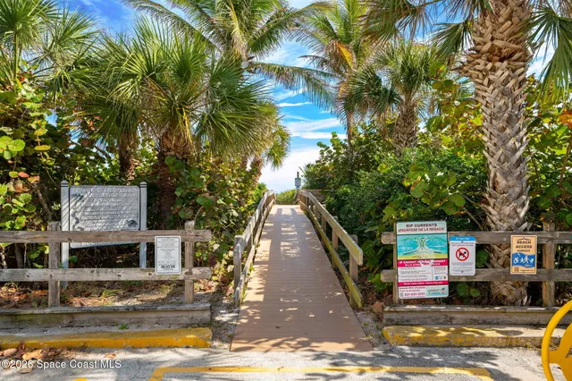 $899,900 | 390 Harbor Drive, Cape Canaveral, FL 32920