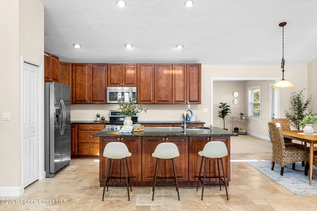 $899,900 | 390 Harbor Drive, Cape Canaveral, FL 32920