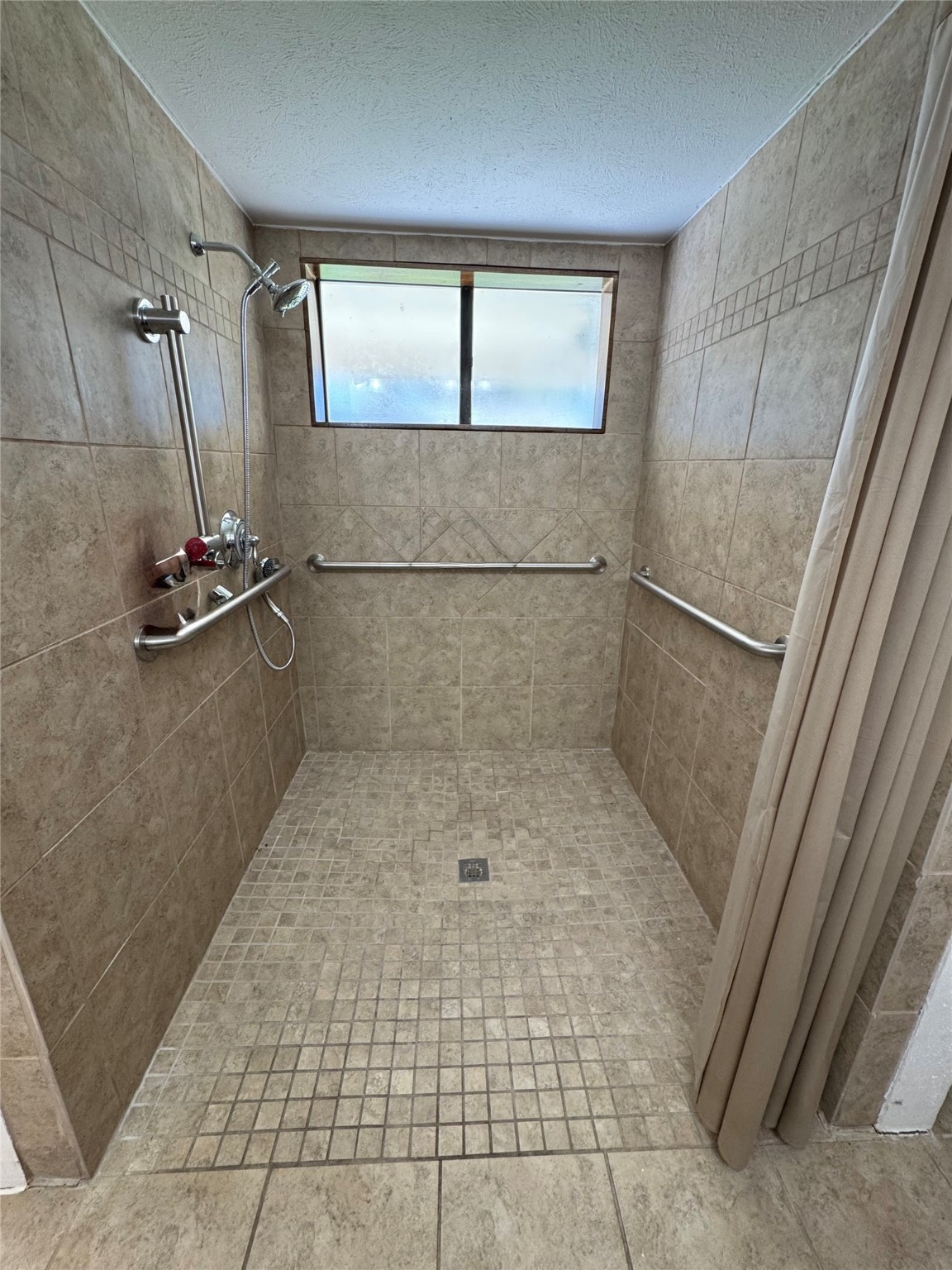 150 Schooner Drive Trinity, TX 75862 - Photo 31 of 49 a bathroom with a shower