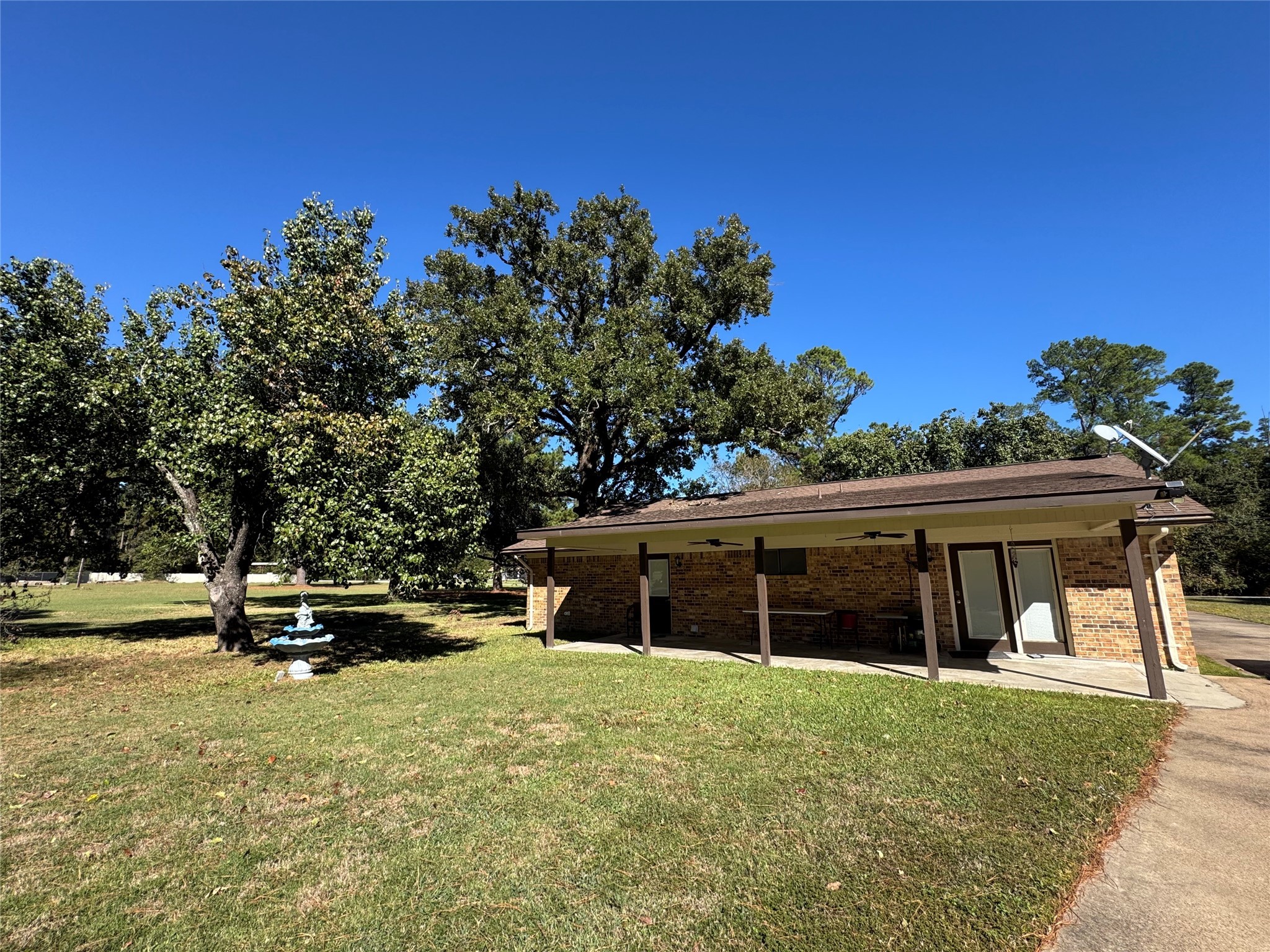 150 Schooner Drive Trinity, TX 75862 - Photo 34 of 49 front view of a house with a yard