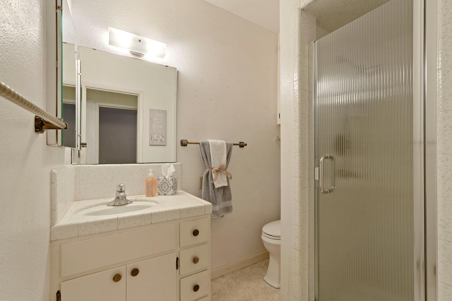 5219 Solari Ranch Road Stockton, CA 95215 - Photo 19 of 82