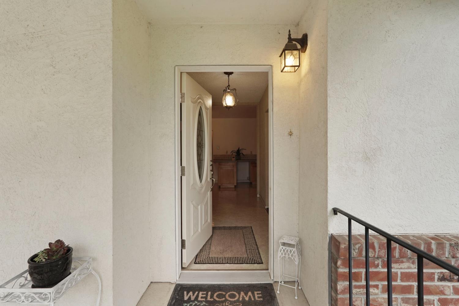 5219 Solari Ranch Road Stockton, CA 95215 - Photo 8 of 82