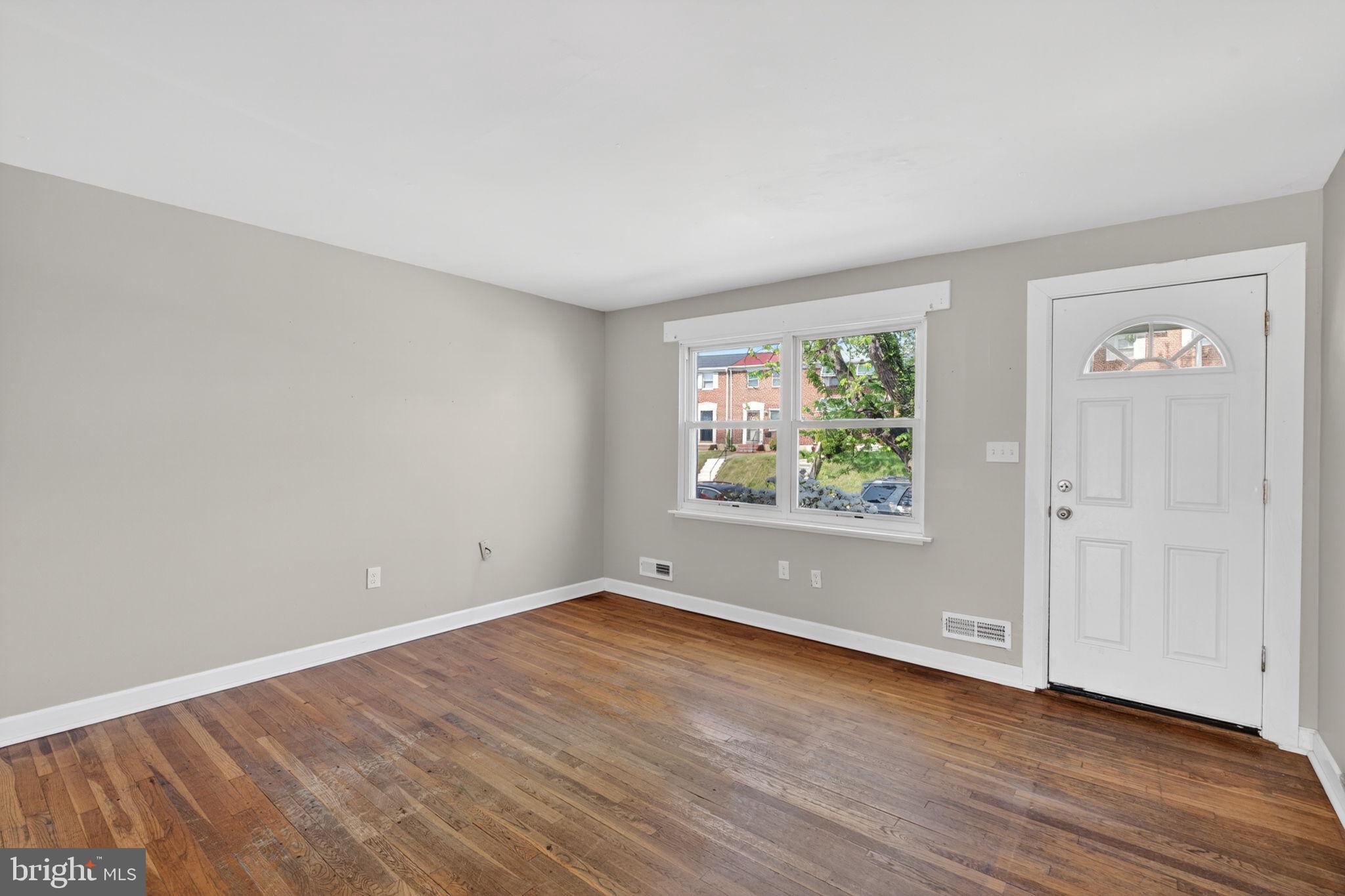 647 Charraway Road Baltimore, MD 21229 - Photo 18 of 45