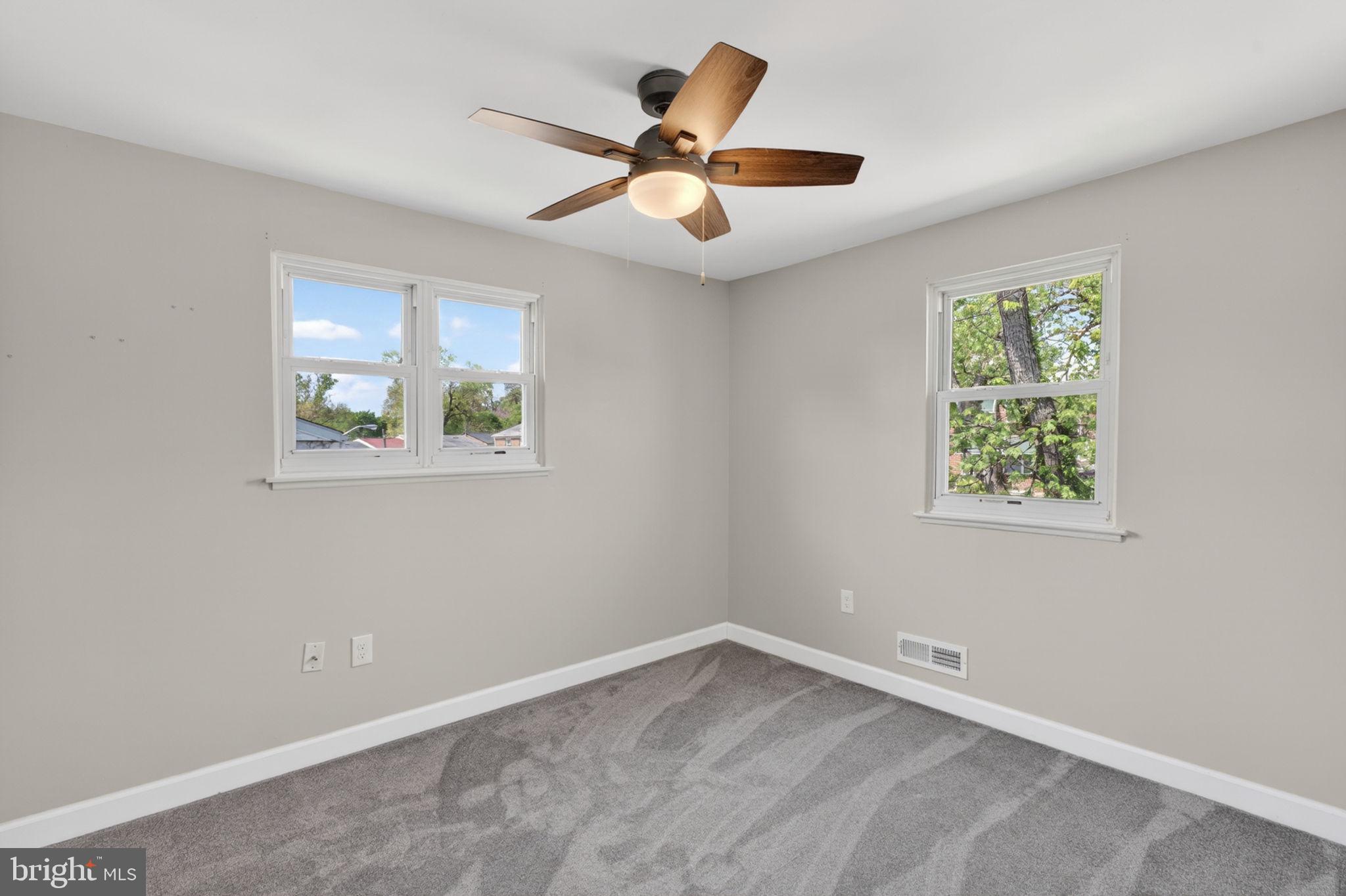 647 Charraway Road Baltimore, MD 21229 - Photo 28 of 45
