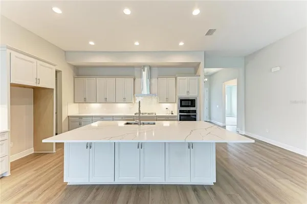 $919,990 | 4630 Cedar Fog Court, Valrico, FL 33596